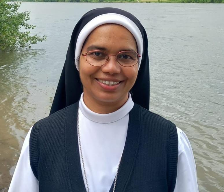 Schwester Anitha Pachanal