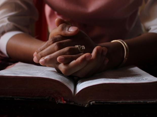 praying-5406270_1280(1)